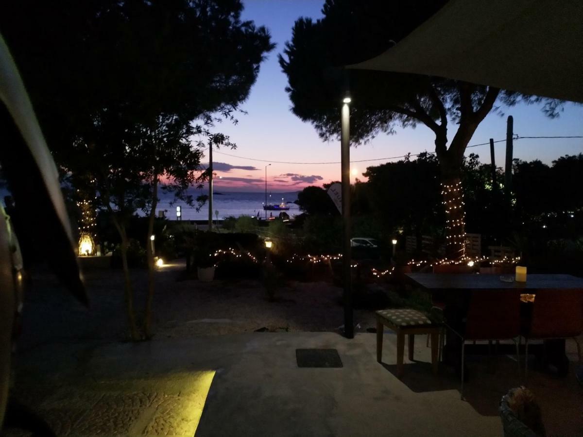 Me Gusta Suite By The Sea Anavyssos Esterno foto